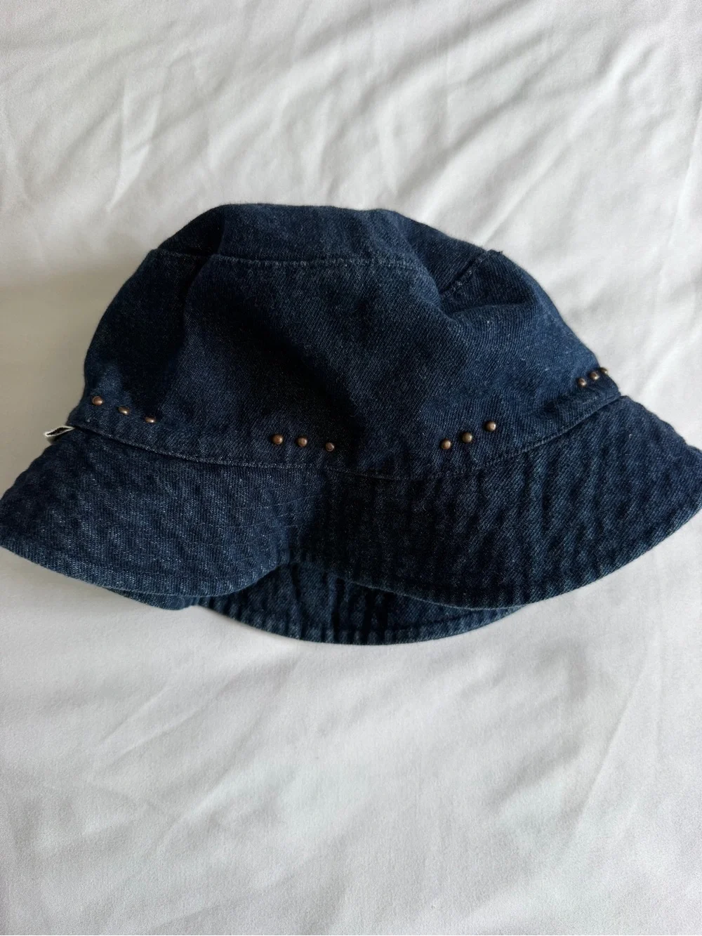 VTG Y2K Style Mary Kate and Ashley Denim Blue Metal Detail Bucket Hat